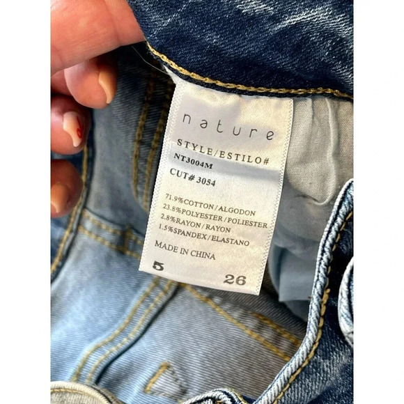 Nature Denim Mid Rise Skinny Blue Jeans Womens Size 26 Distressed stretch NWOT - Picture 4 of 5